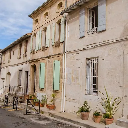 7 En Arles